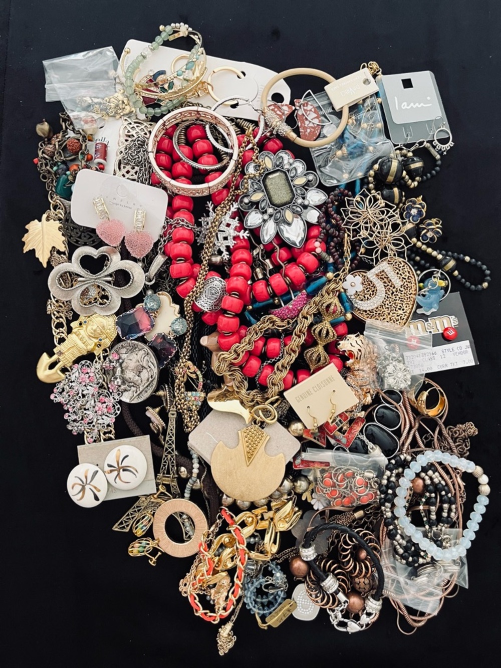 3 POUNDS WEARABLE JEWELRY